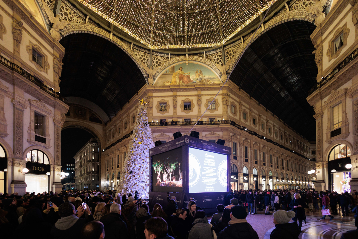 Edison e Teatro alla Scala: la forza dell’energia sostenibile che diffonde l’opera in tutta Milano Edison e Teatro alla Scala: la forza dell’energia sostenibile che diffonde l’opera in tutta Milano