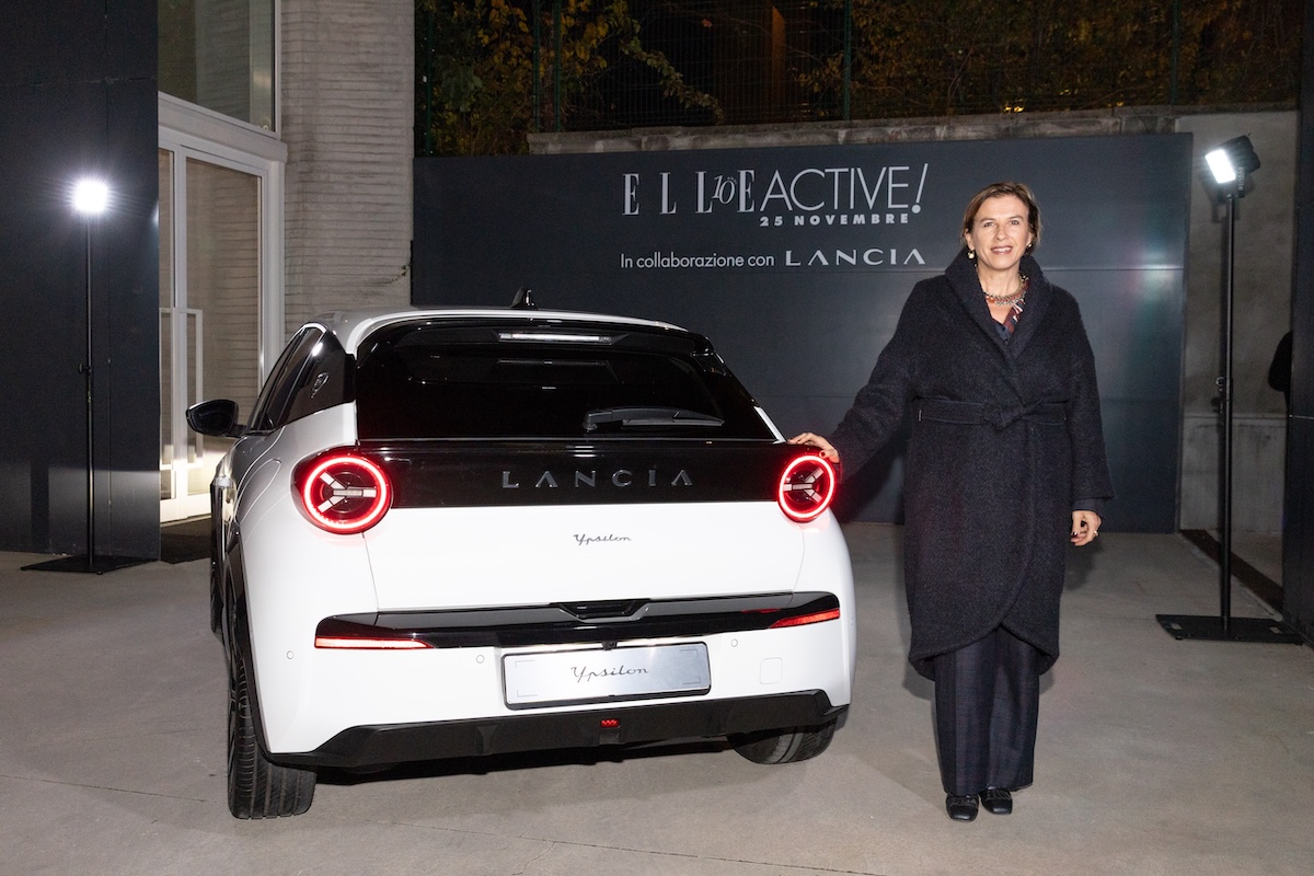 Elle e Lancia unite a Milano: insieme contro la violenza sulle donne Elle e Lancia unite a Milano: insieme contro la violenza sulle donne
