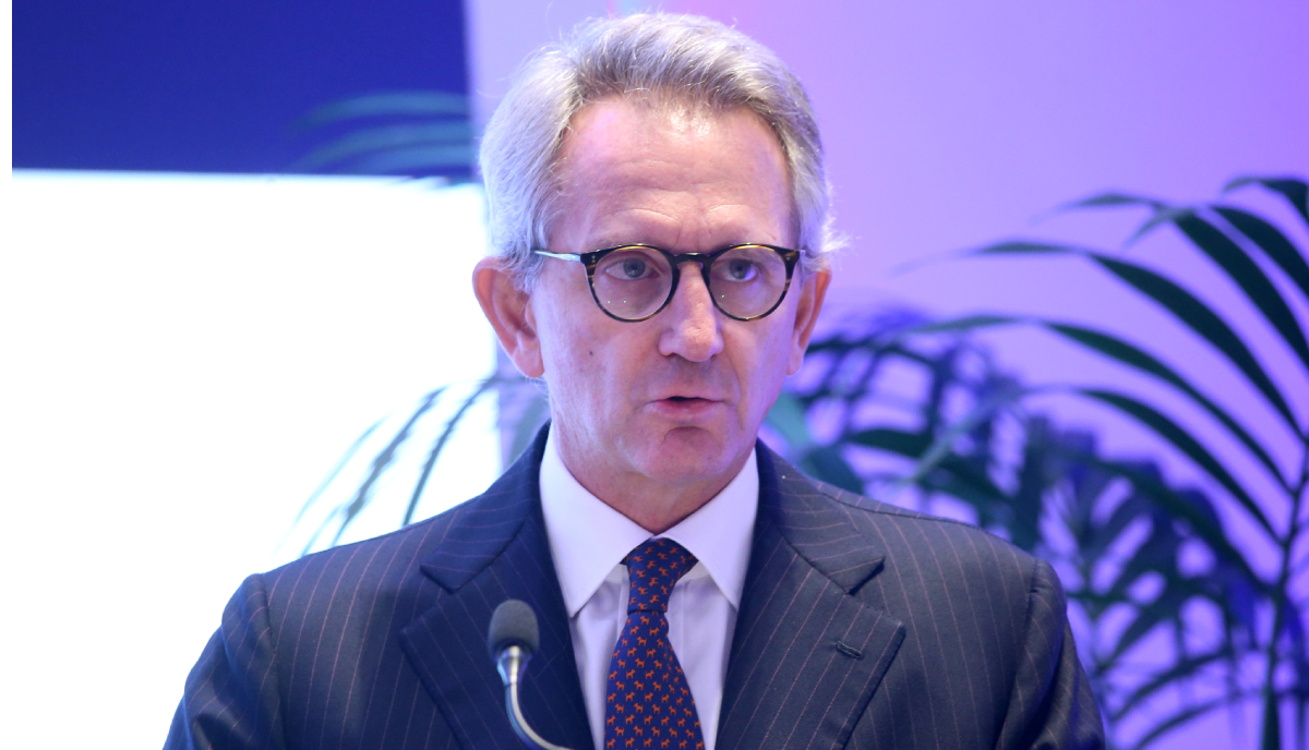 Mediobanca, brutte notizie per Nagel. Nessun accordo per la buonuscita, l’ex Ceo (per ora) a bocca asciutta Mediobanca, brutte notizie per Nagel. Nessun accordo per la buonuscita, l’ex Ceo (per ora) a bocca asciutta