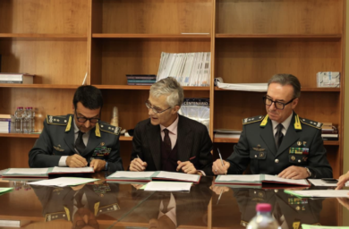 Confisca patrimoniale in sede esecutiva penale: firmato un memorandum operativo tra la Procura generale della Repubblica presso la Corte d’appello di Roma e la Guardia di Finanza