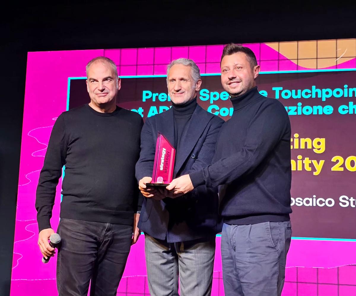 Touchpoint Awards Strategy 2025: Ital Communications e Mosaico Studio si aggiudicano il Premio Speciale “Impact ADV: la Comunicazione che ispira” Touchpoint Awards Strategy 2025: Ital Communications e Mosaico Studio si aggiudicano il Premio Speciale “Impact ADV: la Comunicazione che ispira”