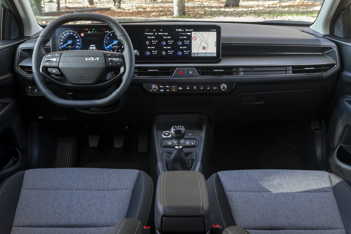 Kia Stonic debutta nei Rinascente Store: design e tecnologia in tour Kia Stonic debutta nei Rinascente Store: design e tecnologia in tour