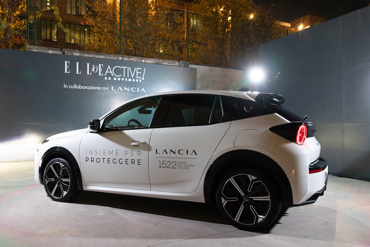 Lancia, 119 anni di eleganza italiana: dal cinema alla mobilità elettrica