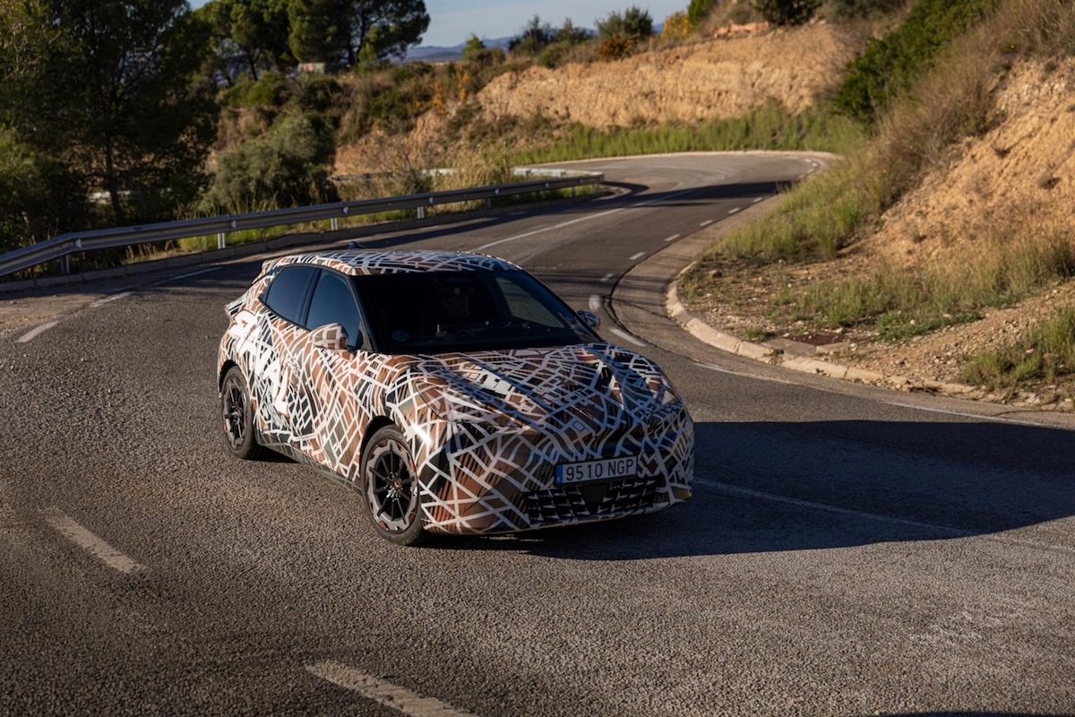 Nuova CUPRA Raval: l’elettrica ribelle da 166 kW