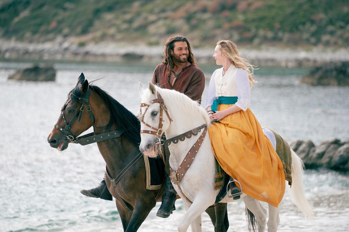Galleria foto 'Sandokan su Rai 1 – Torna la serie che riaccende un mito – Da Kabir Bedi a Can Yaman, il cast, quando inizia (e chi sfida in tv)' - foto 1
