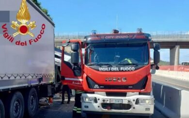 Chieti, incidente mortale sulla Statale: tre donne perdono la vita nello scontro frontale tra due auto
