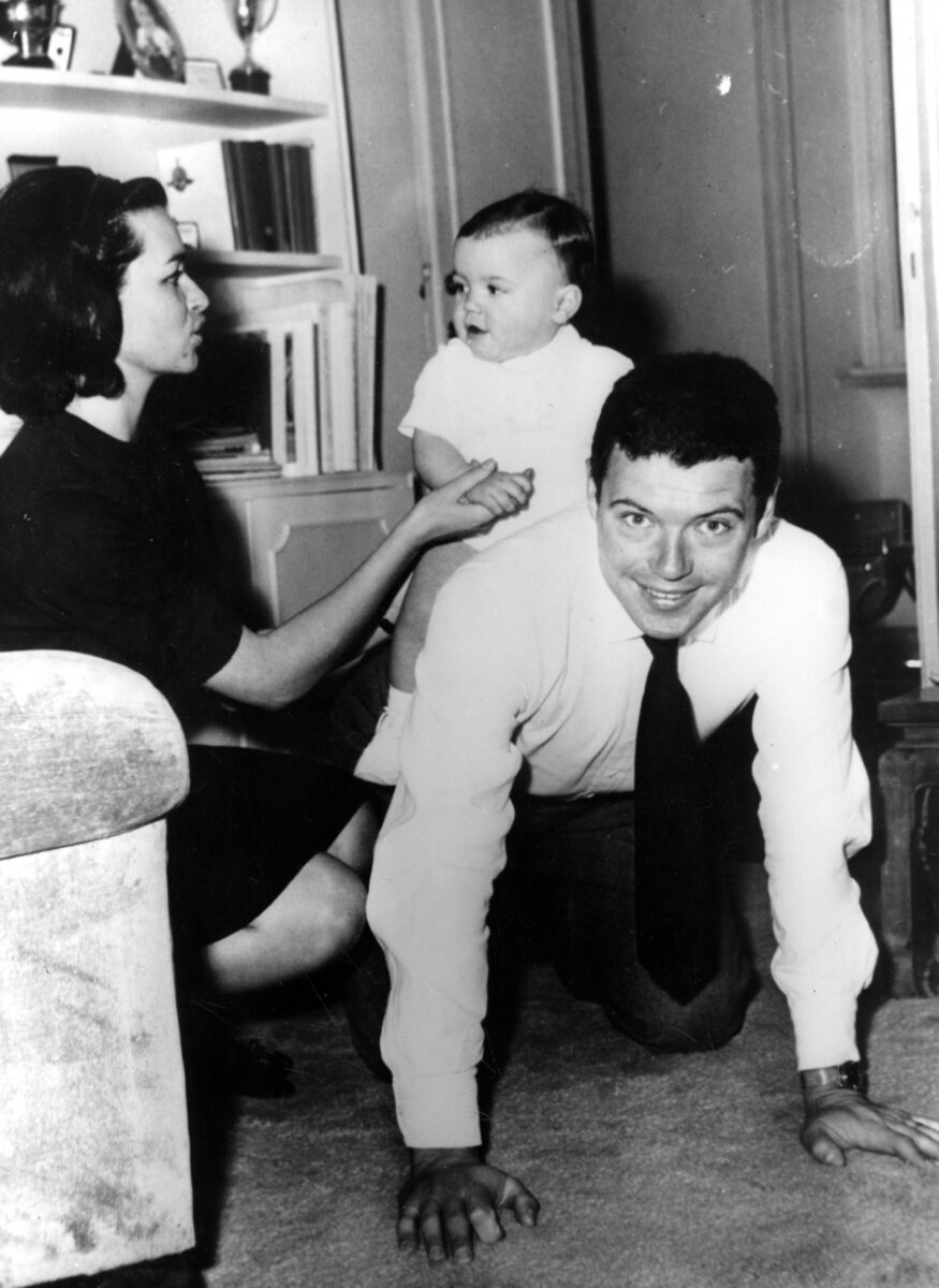 Nicola Pietrangeli, tutte le donne della sua vita. “Licia Colò il mio più grande rimpianto” Nicola Pietrangeli, tutte le donne della sua vita. “Licia Colò il mio più grande rimpianto”