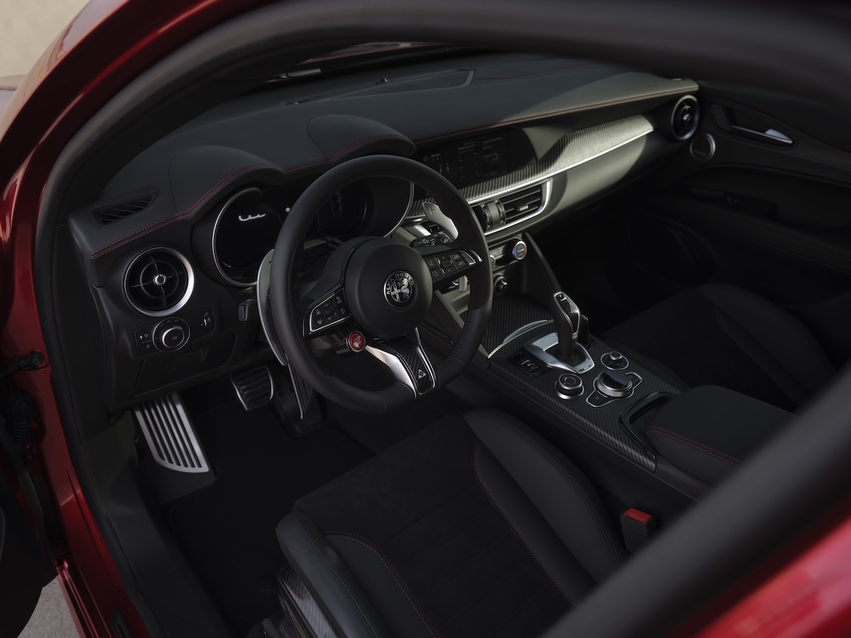 Alfa Romeo Quadrifoglio Collezione: il mito rinasce in 63 esemplari Alfa Romeo Quadrifoglio Collezione: il mito rinasce in 63 esemplari