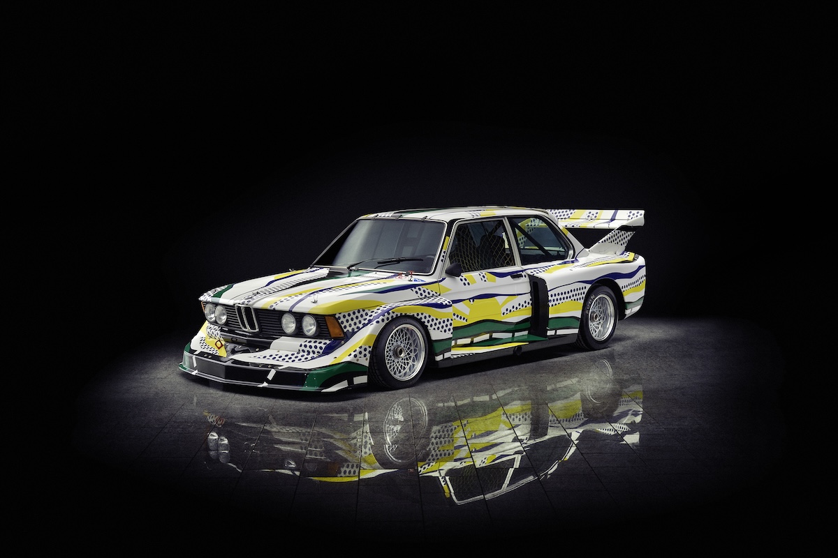 Da Warhol a Stella: la collezione BMW Art Cars in mostra a Milano Da Warhol a Stella: la collezione BMW Art Cars in mostra a Milano