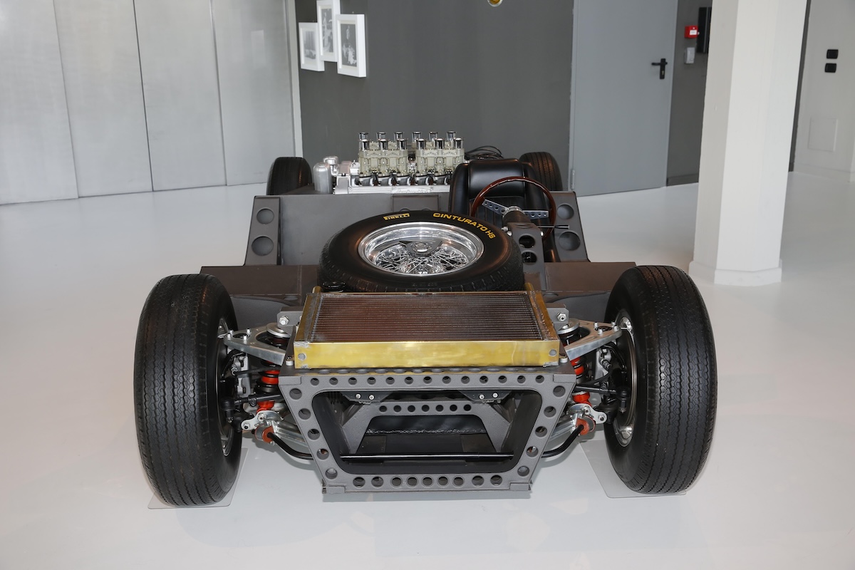 Miura 2026: Lamborghini celebra il mito nato da un’idea folle Miura 2026: Lamborghini celebra il mito nato da un’idea folle