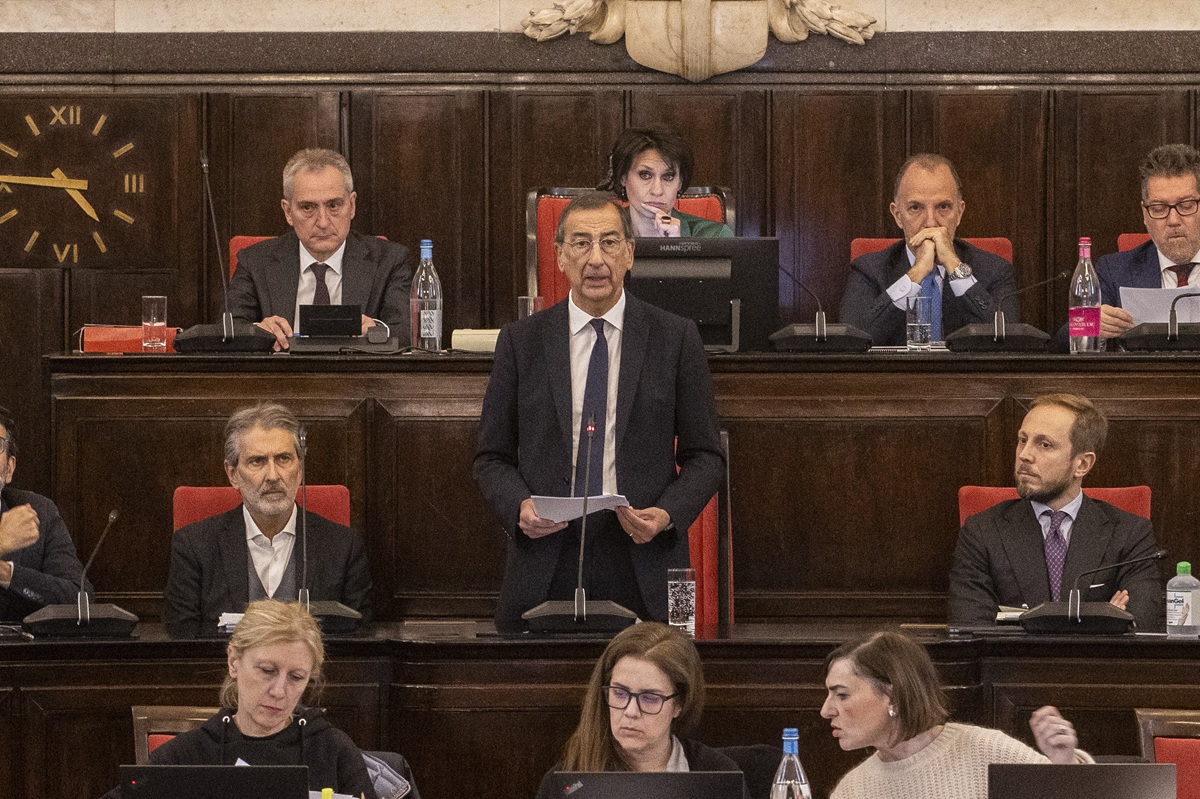 Milano, Sala: “Tenere insieme tutti”. Ma sul Pirellino è nuovo scontro tra Azione, Verdi e Pd Milano, Sala: “Tenere insieme tutti”. Ma sul Pirellino è nuovo scontro tra Azione, Verdi e Pd