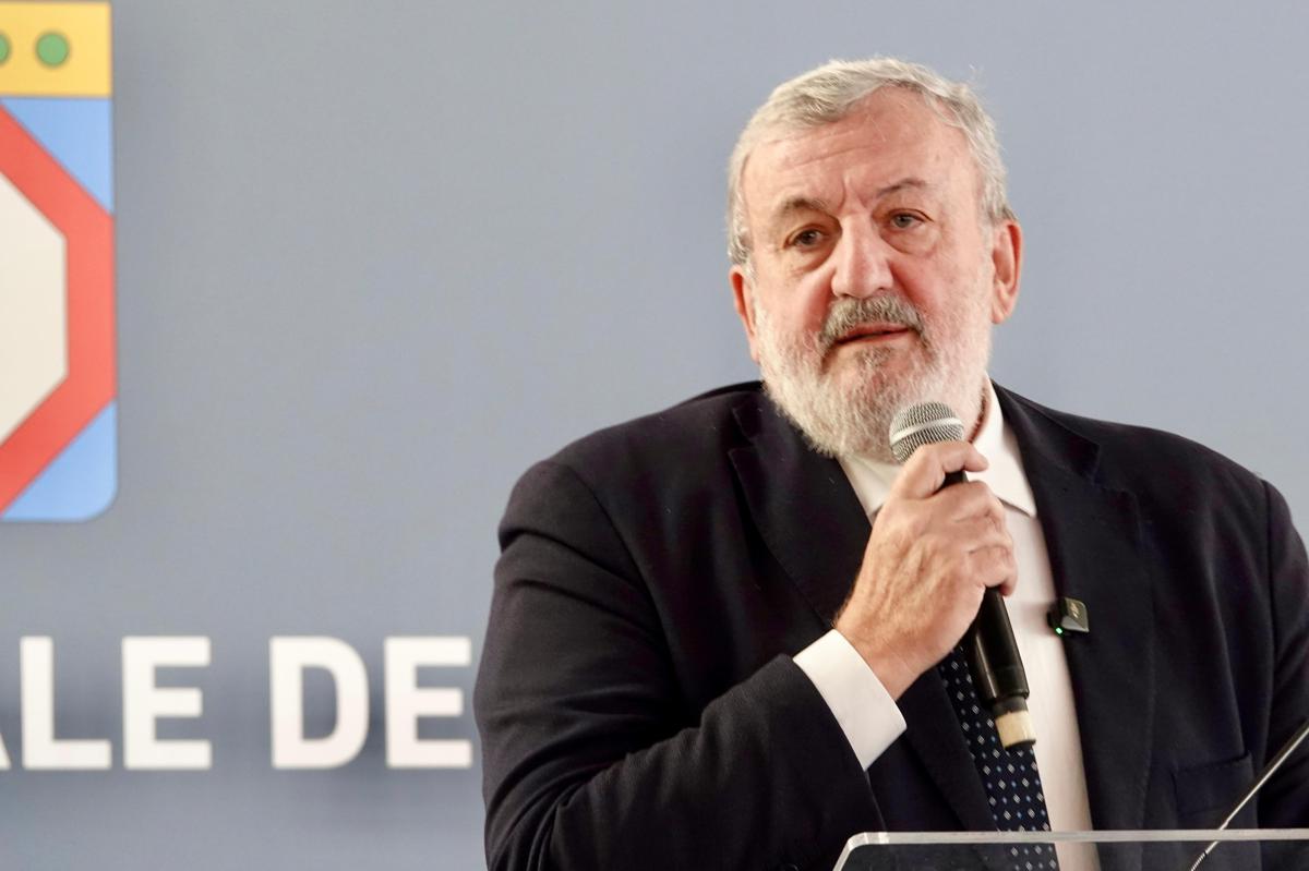 Regione Puglia, fine legislatura: il saluto di Michele Emiliano Regione Puglia, fine legislatura: il saluto di Michele Emiliano