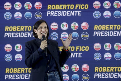Pd verso la resa dei conti, dissidi interni e un congresso anticipato per blindare la leadership di Elly Schlein