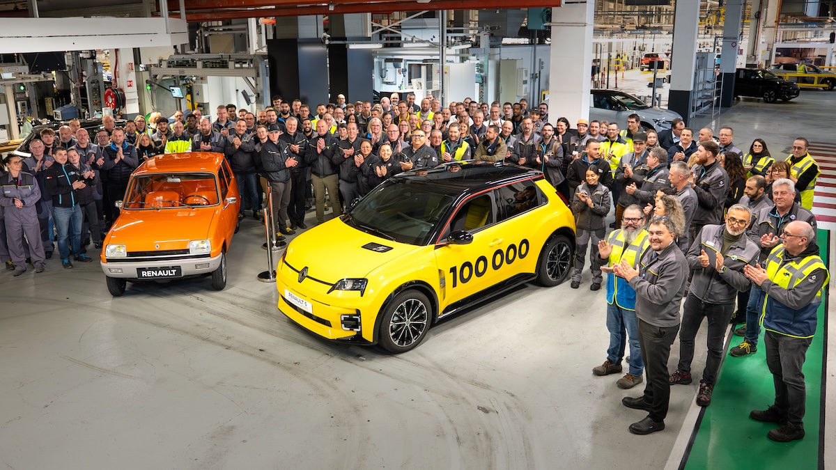 Renault 5 E-Tech Electric: l’Auto dell’anno 2025 vola sul mercato Renault 5 E-Tech Electric: l’Auto dell’anno 2025 vola sul mercato