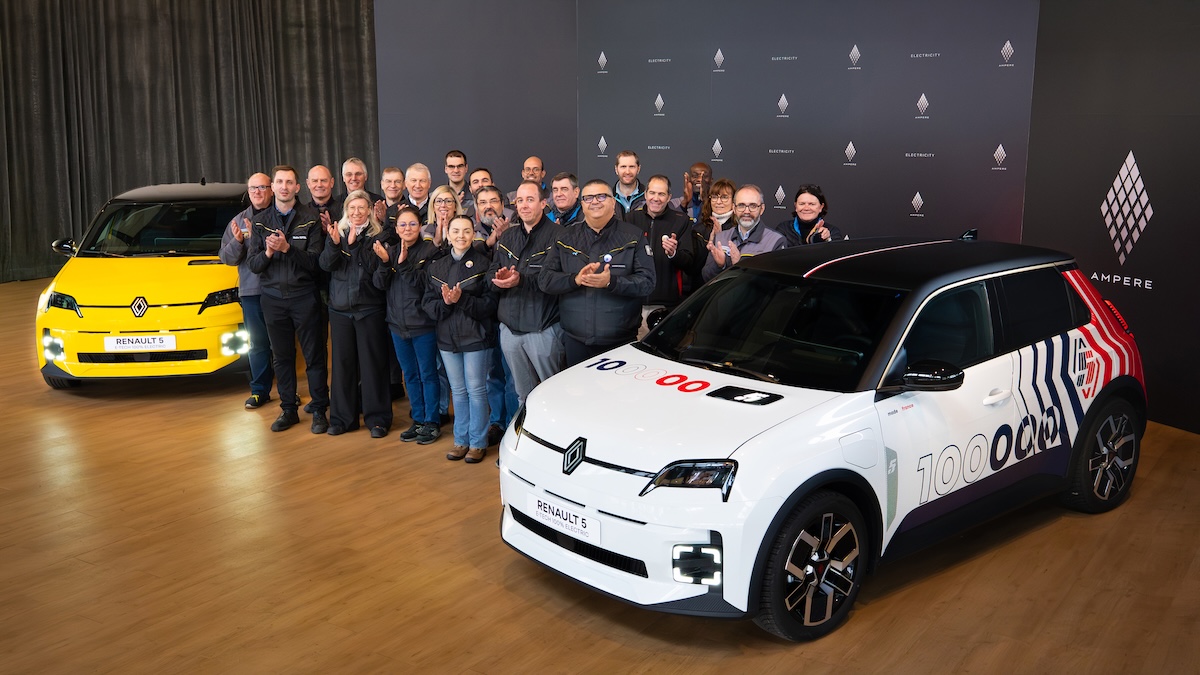 Renault 5 E-Tech Electric: l’Auto dell’anno 2025 vola sul mercato Renault 5 E-Tech Electric: l’Auto dell’anno 2025 vola sul mercato
