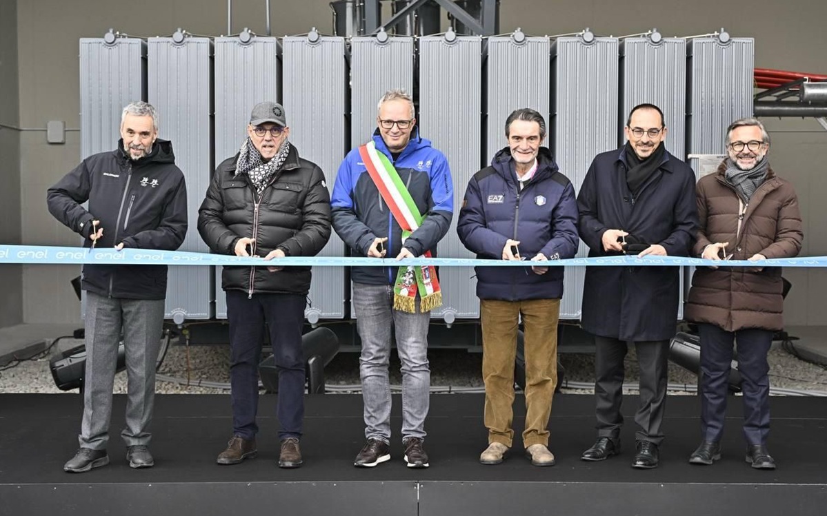Milano-Cortina 2026, a Livigno inaugurata la cabina Enel più alta d’Italia: è a oltre 2100 metri Milano-Cortina 2026, a Livigno inaugurata la cabina Enel più alta d’Italia: è a oltre 2100 metri