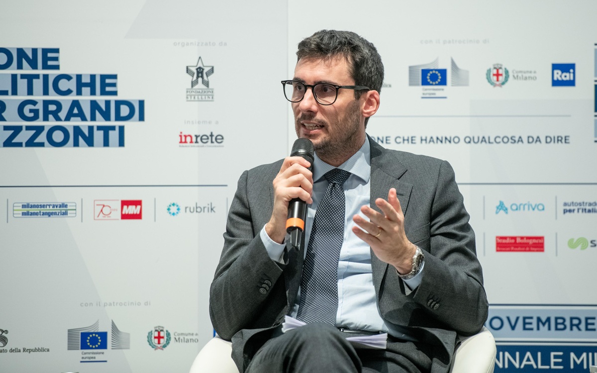 Santagostino (Gruppo Cap) a Italia Direzione Nord: “Siamo diventati una green utility. E investiremo quasi 300 milioni nei prossimi anni” Santagostino (Gruppo Cap) a Italia Direzione Nord: “Siamo diventati una green utility. E investiremo quasi 300 milioni nei prossimi anni”