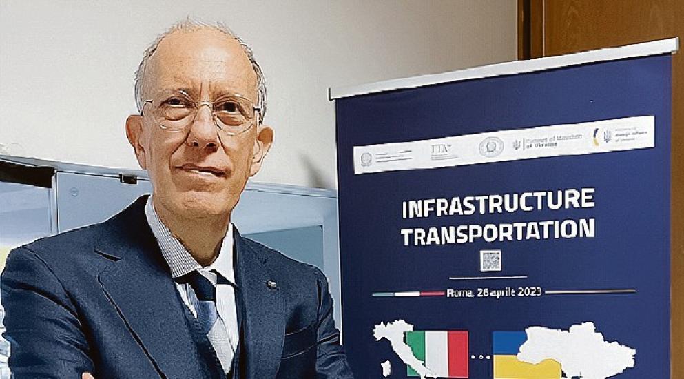 “Il Premio Ugo La Malfa per la Cooperazione Internazionale a Vito Pertosa” “Il Premio Ugo La Malfa per la Cooperazione Internazionale a Vito Pertosa”