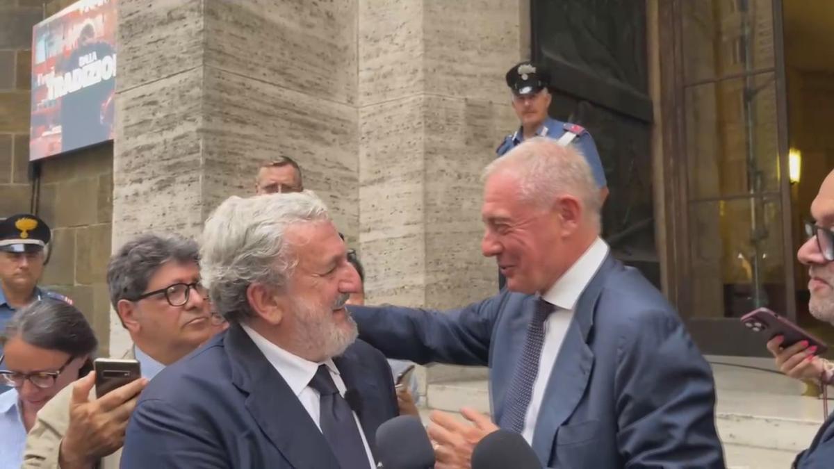 Ex-Ilva, ritirato Piano di chiusura: Taranto e Genova restano legati nella produzione Ex-Ilva, ritirato Piano di chiusura: Taranto e Genova restano legati nella produzione