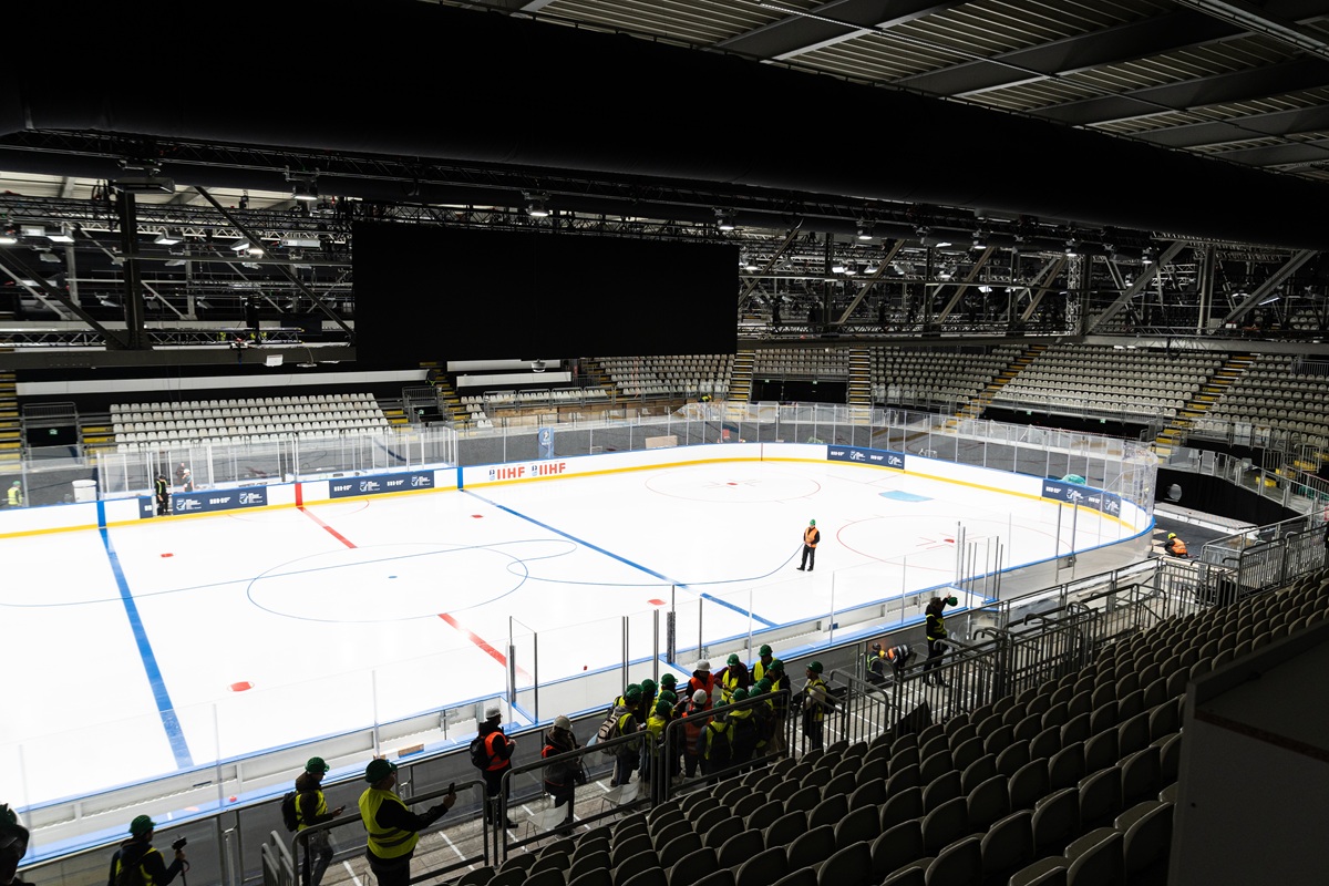 Olimpiadi, ecco in anteprima la nuova Milano Rho Ice Hockey Arena. FOTO Olimpiadi, ecco in anteprima la nuova Milano Rho Ice Hockey Arena. FOTO