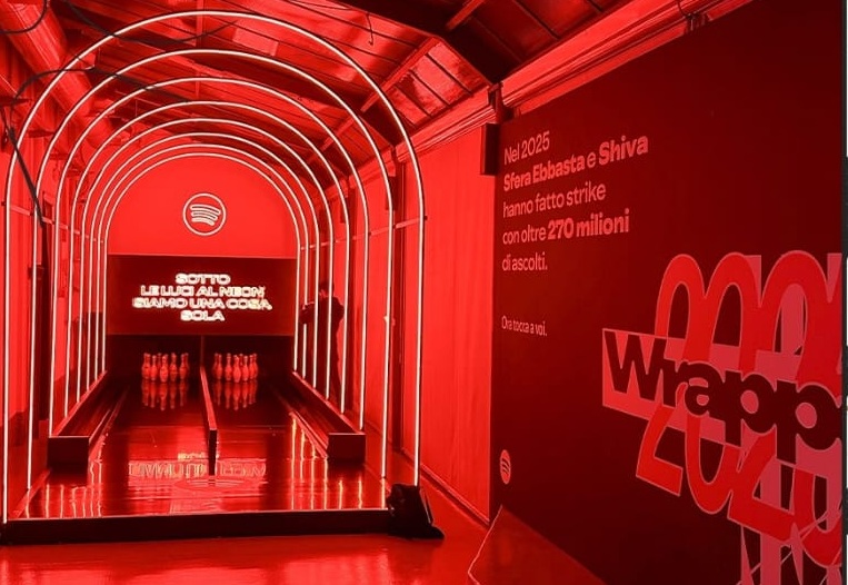 A Milano lo “Spotify Wrapped Park”, parco a tema ispirato alle hit di Anna, Sfera Ebbasta, Shiva, Olly. FOTO