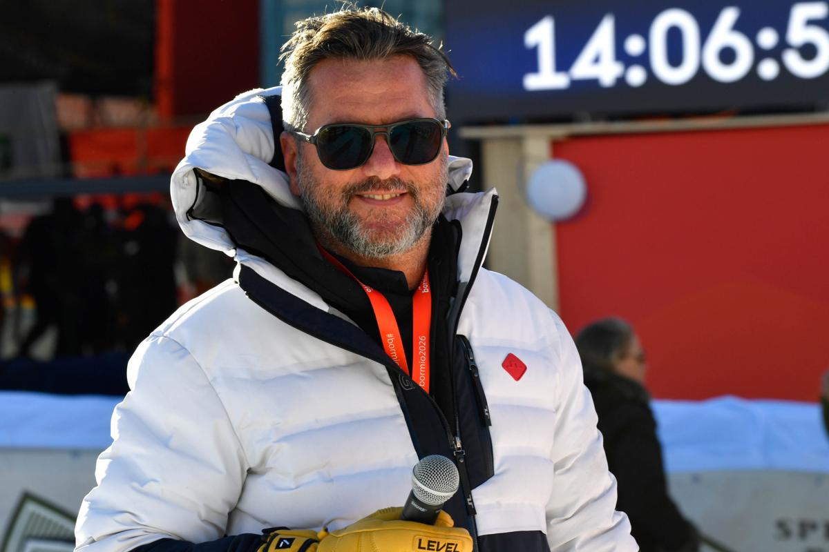 Carlo Vanzini, la voce della Formula 1 di Sky rivela: “Ho un tumore al pancreas, a gennaio l’operazione” Carlo Vanzini, la voce della Formula 1 di Sky rivela: “Ho un tumore al pancreas, a gennaio l’operazione”