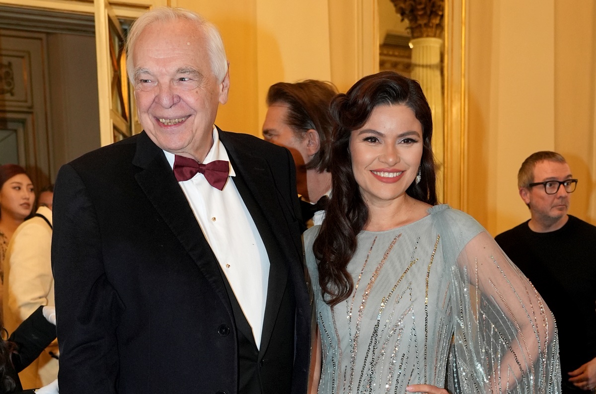 Prima della Scala, dei big del Governo c’è solo Giuli. Fontana: “Viviamo bene anche da soli…” Prima della Scala, dei big del Governo c’è solo Giuli. Fontana: “Viviamo bene anche da soli…”