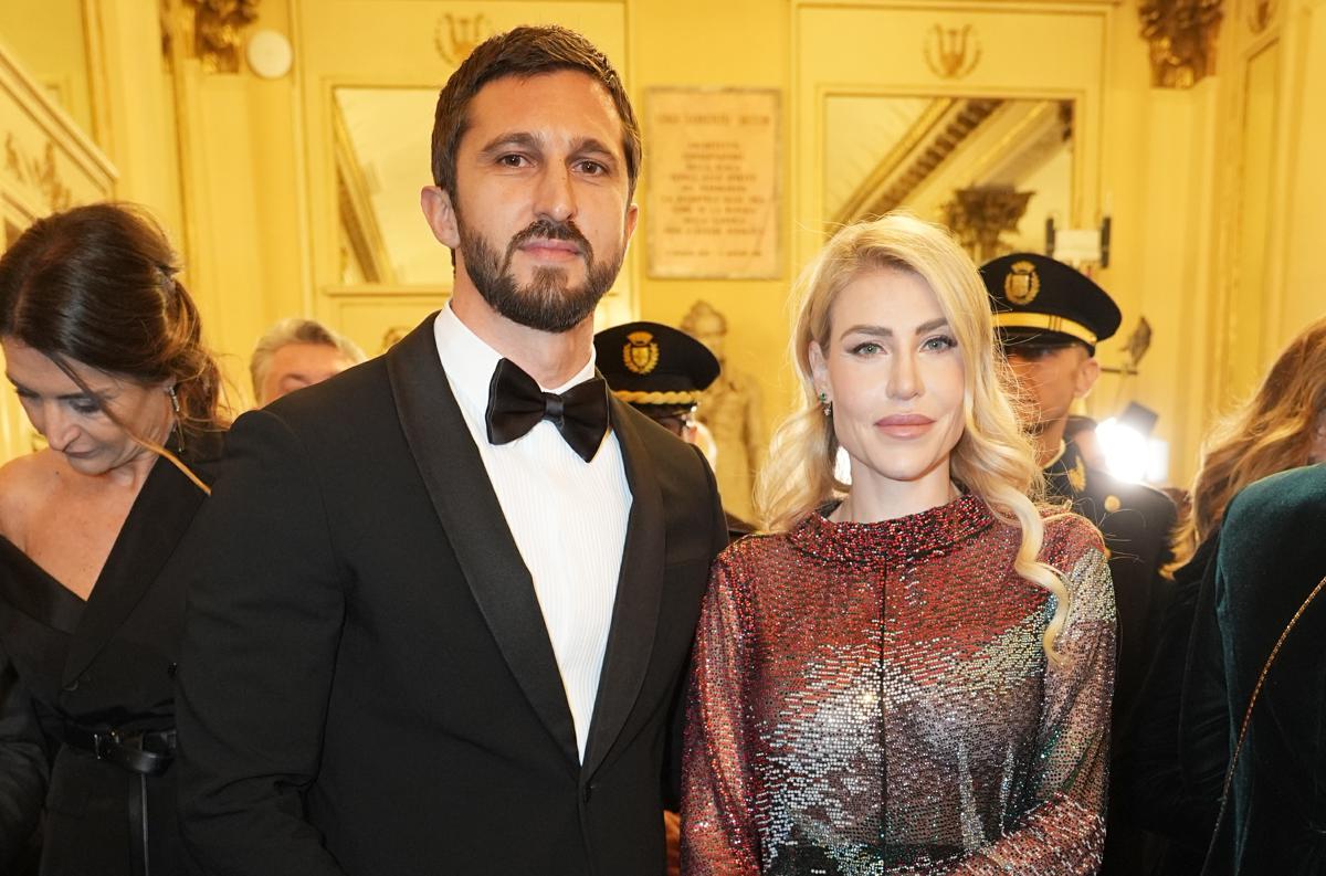 Prima della Scala, dei big del Governo c’è solo Giuli. Fontana: “Viviamo bene anche da soli…” Prima della Scala, dei big del Governo c’è solo Giuli. Fontana: “Viviamo bene anche da soli…”