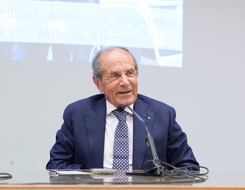 Galleria foto 'LILT, il prof. Schittulli in CCIAA Bari ‘Una vita per vincere il cancro’' - foto 1