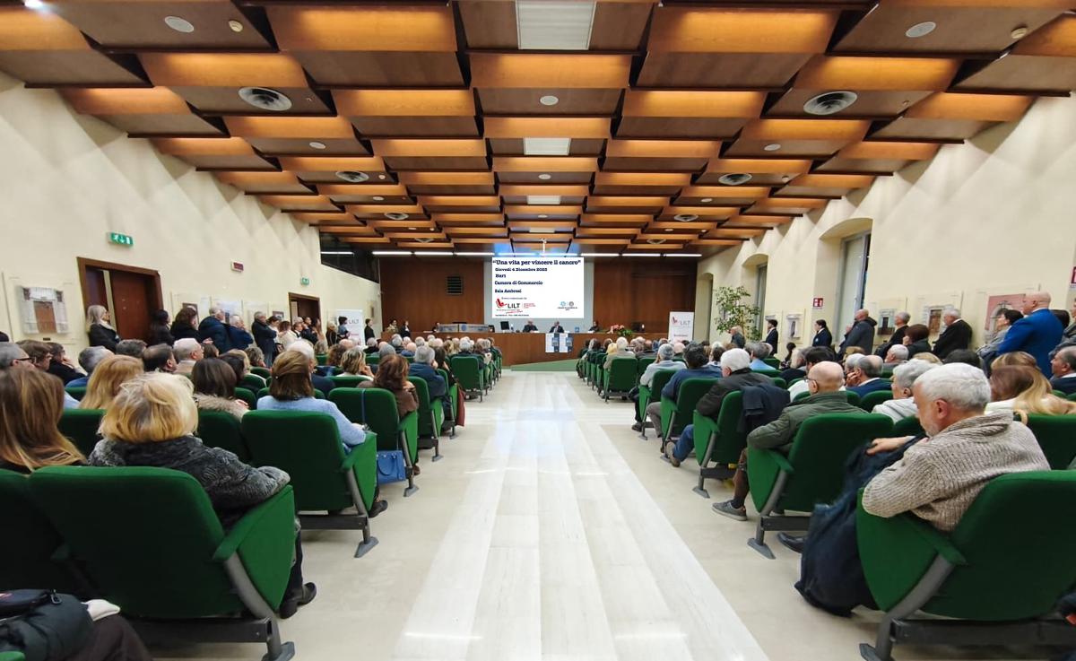 LILT, il prof. Schittulli in CCIAA Bari ‘Una vita per vincere il cancro’ LILT, il prof. Schittulli in CCIAA Bari ‘Una vita per vincere il cancro’