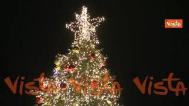 Natale 2025, il momento dell’accensione dell’albero a Piazza del Popolo