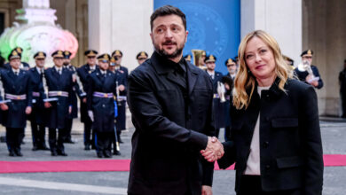 Zelensky in visita a Roma: vertice con Mattarella e Meloni per definire il futuro dell’Ucraina