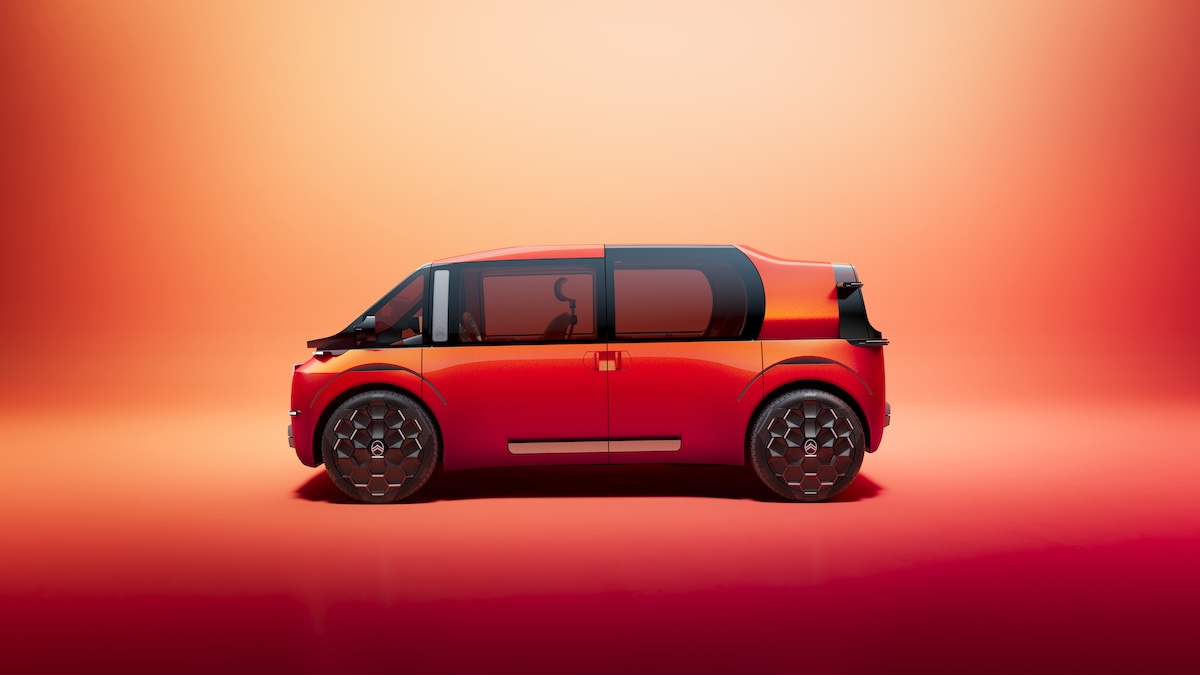 Concept ELO: 6 posti e guida centrale, Citroën sfida le convenzioni Concept ELO: 6 posti e guida centrale, Citroën sfida le convenzioni