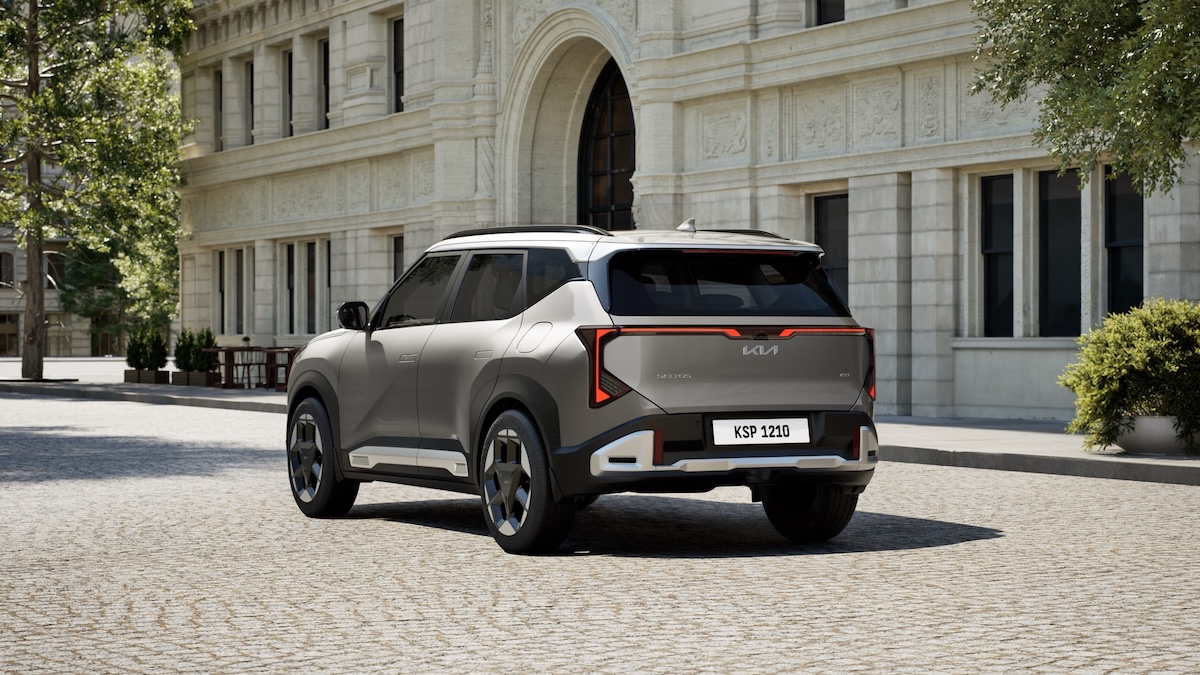 Kia Seltos: arriva il Full-Hybrid con tecnologia V2L e guida autonoma Kia Seltos: arriva il Full-Hybrid con tecnologia V2L e guida autonoma