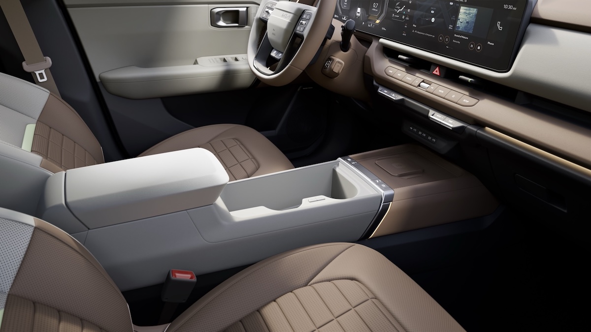 Kia Seltos: arriva il Full-Hybrid con tecnologia V2L e guida autonoma Kia Seltos: arriva il Full-Hybrid con tecnologia V2L e guida autonoma