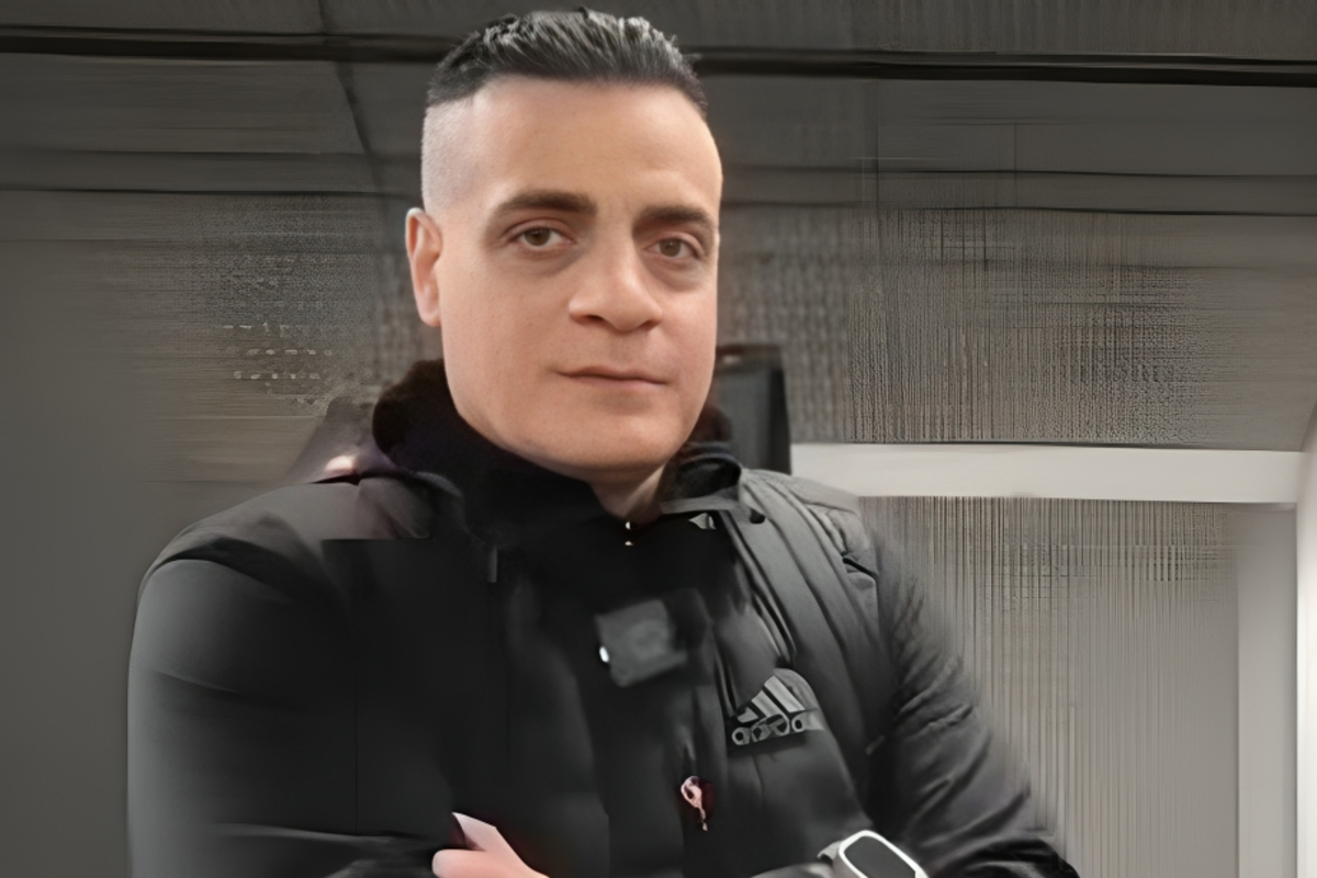 Cicalone, lo youtuber anti-borseggiatori ci sa fare anche con gli affari: utile e ricavi boom per la sua Srl Cicalone, lo youtuber anti-borseggiatori ci sa fare anche con gli affari: utile e ricavi boom per la sua Srl