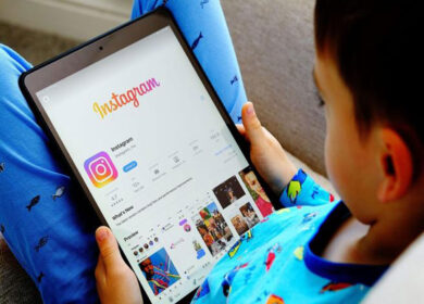 Social vietati ai minori in Australia, l’esperta va dritta al punto: “L’Italia dovrebbe fare lo stesso. E il perché è evidente”