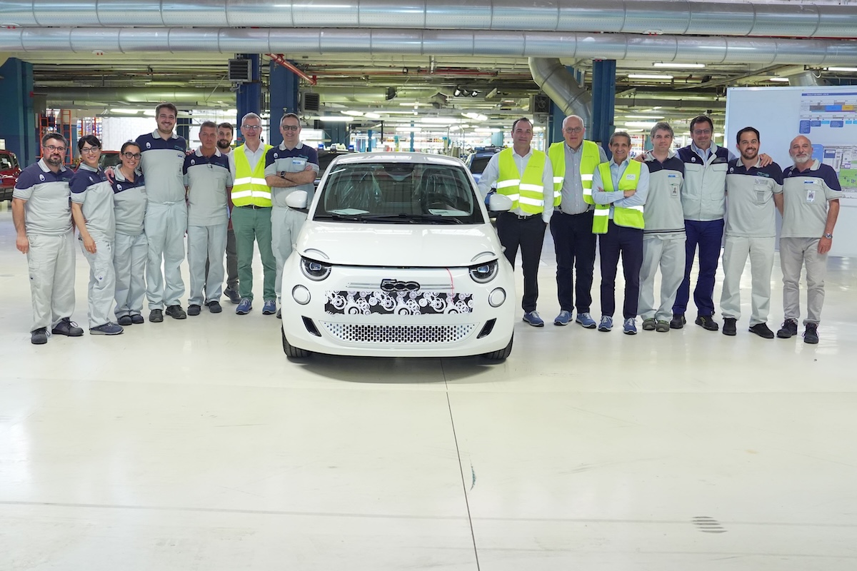 Filosa (Stellantis): “Serve il pragmatismo USA per salvare l’UE” Filosa (Stellantis): “Serve il pragmatismo USA per salvare l’UE”