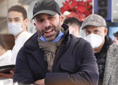 Checco Zalone, che flop dopo l’addio dell’ex moglie: ricavi e utili a picco per la sua Mlz srl