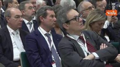 Mattarella: C’è una disordinata e ingiustificata aggressione alla Ue