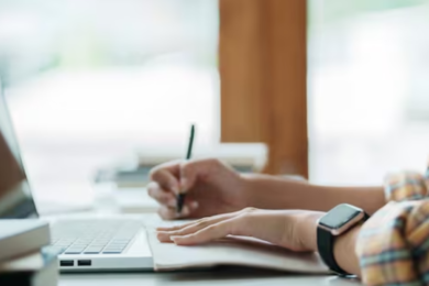 Università digitali in crescita: percorsi flessibili, tecnologia e inclusione geografica trainano la trasformazione del comparto universitario digitale
