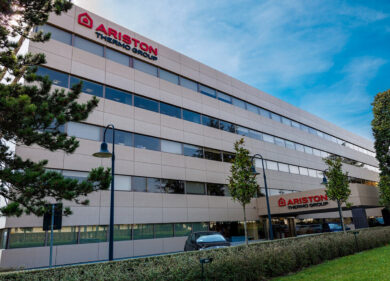 Ariston, dalla Juventus alle lavatrici e poi le caldaie: la storia industriale del colosso italiano che oggi riporta Riello a casa