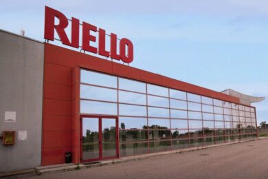 Riello, dal 1922 a oggi: dopo United Technologies e Carrier il colosso delle caldaie torna italiano con Ariston. La storia