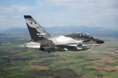 Leonardo: firmato un contratto di acquisizione di 12 aerei M-346 F Block20 per l’Austria