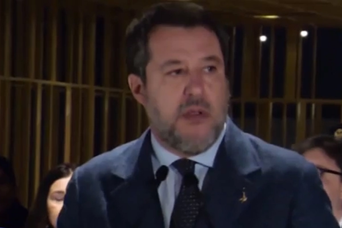 Salvini chiama in causa Gualtieri: “Uniti sulla metro, contrari al ponte: perché?” Salvini chiama in causa Gualtieri: “Uniti sulla metro, contrari al ponte: perché?”