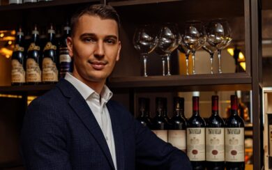 Adrian Ionila, dalla Romania al Beef Club: “Non un semplice ristorante, ma un progetto sociale”