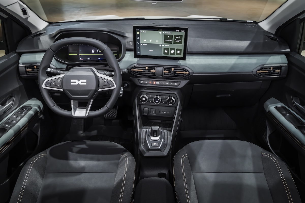 Dacia Jogger 2026: arriva il motore Hybrid 155 e il GPL automatico