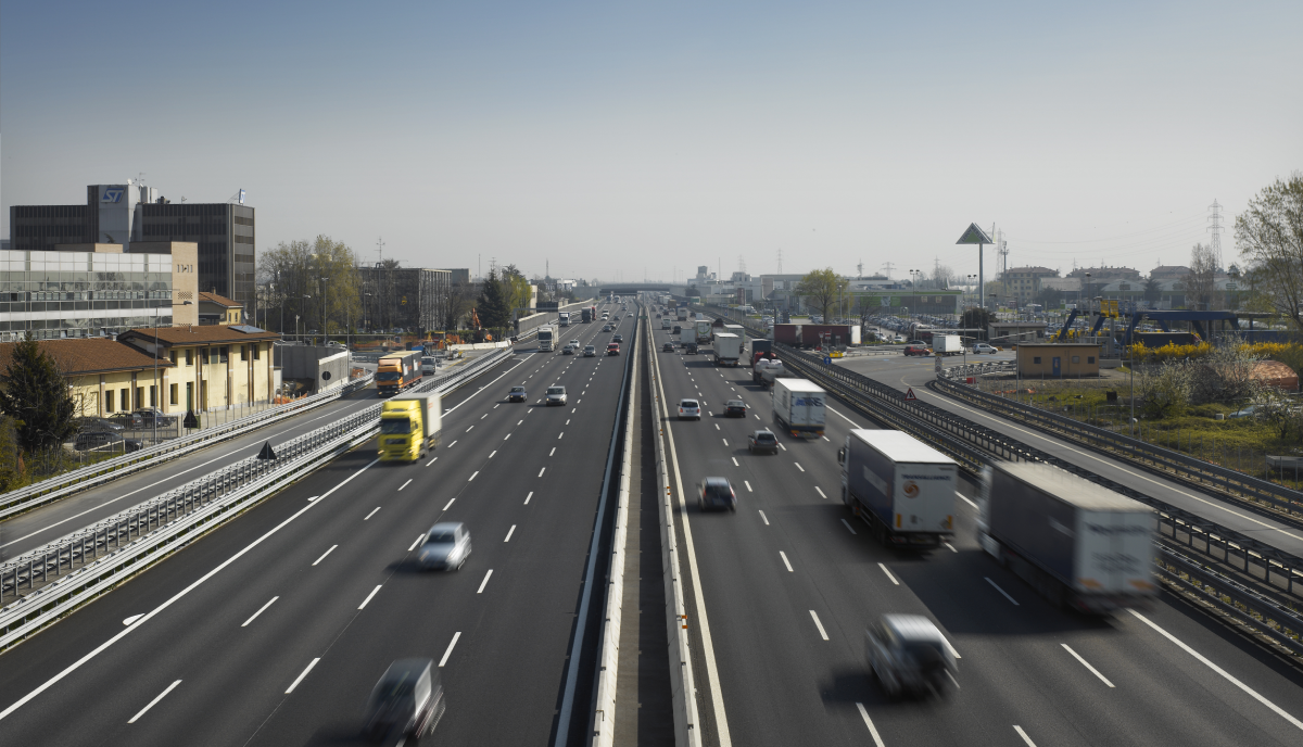 Autostrade, il sogno si avvera. Rimborsi fino al 100% in caso di ritardi per il traffico. Dal 2026 cambia tutto Autostrade, il sogno si avvera. Rimborsi fino al 100% in caso di ritardi per il traffico. Dal 2026 cambia tutto
