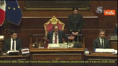 La Russa scherza in Senato: Banchi a rotelle sono diventati un cult di quest’Aula