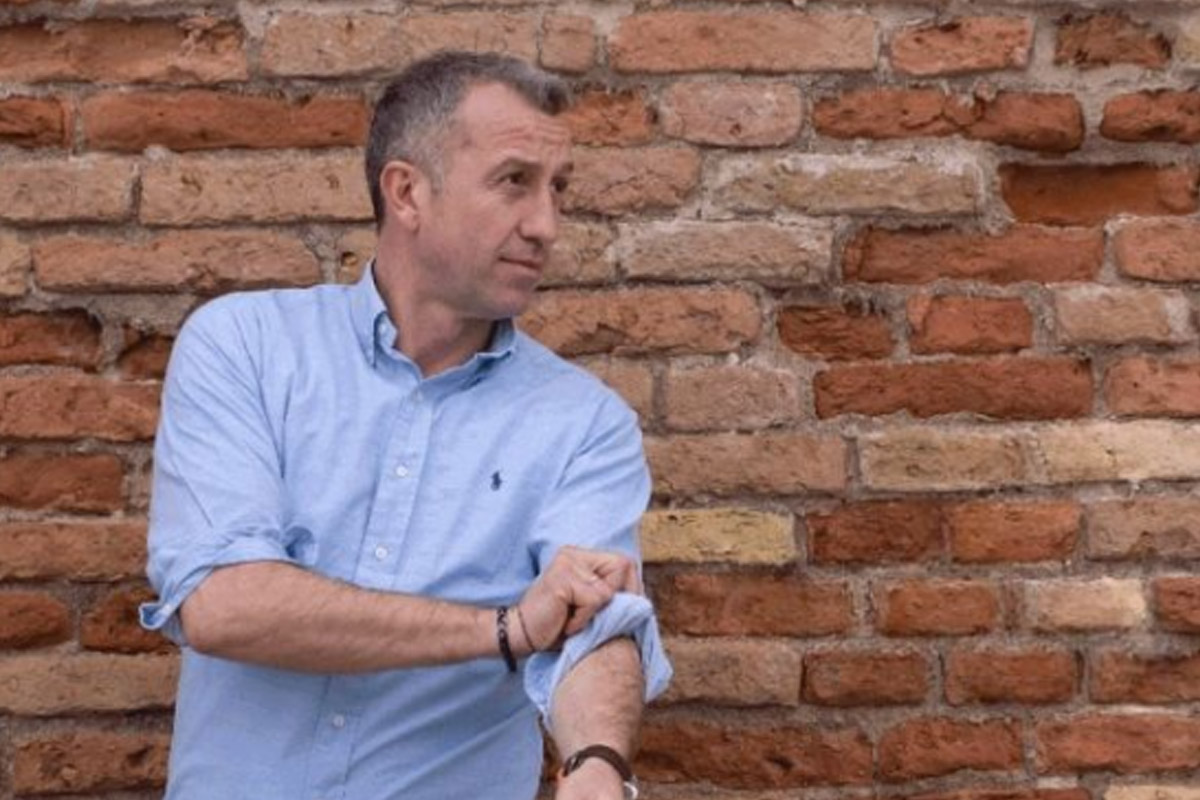 Accusato di maltrattamenti, il sindaco di Cervia Mattia Missiroli si dimette. Il Pd prende le distanze Accusato di maltrattamenti, il sindaco di Cervia Mattia Missiroli si dimette. Il Pd prende le distanze